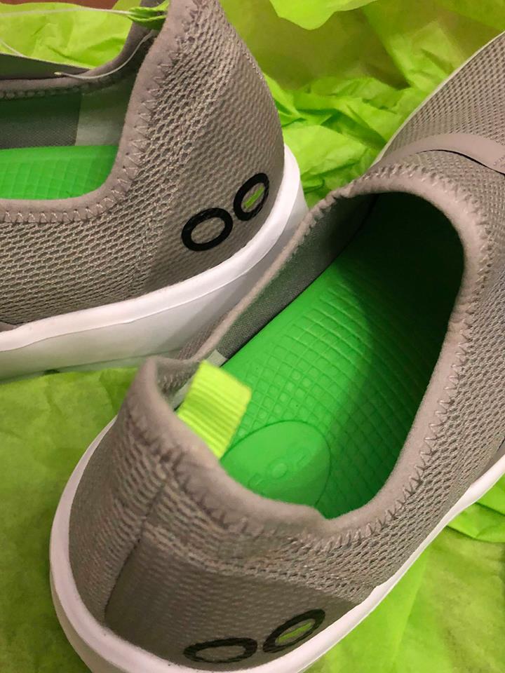 OOFOS OOmg Low Shoe Reviews - Trailspace