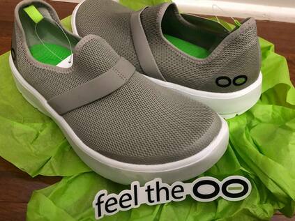 oofos shoes mens